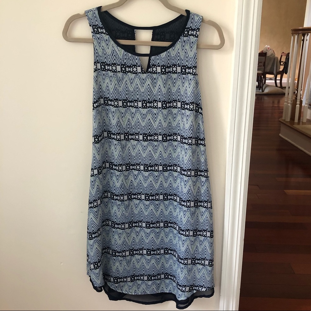 Women’s Blue Green & White Chevron Printed Stripe Shift Sleeveless Macy’s Dress